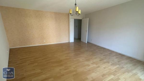 Appartement à louer 3 pièces 74.44m²