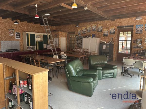 Joli local de 120 m2 transformable en habitation sur Forges