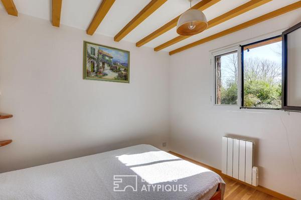 Propriété landaise avec gîte dans un parc arboré
