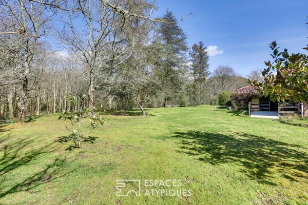 Propriété landaise avec gîte dans un parc arboré