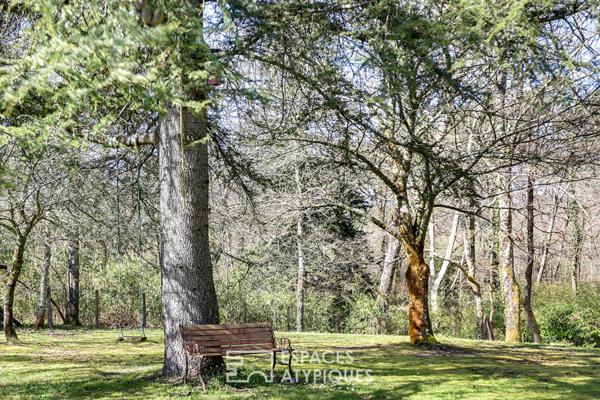 Propriété landaise avec gîte dans un parc arboré
