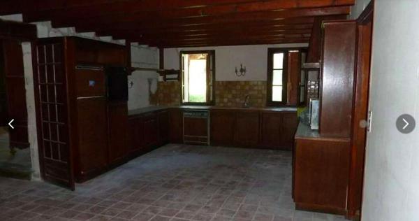 Maison 15 pièces - 575 m²