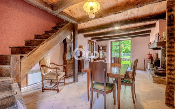 Maison à vendre    5 pièces • 102,64 m2 Le Vigen