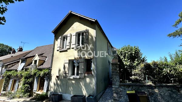Maison de ville - 3 pièces - 61 m2 - centre bourg