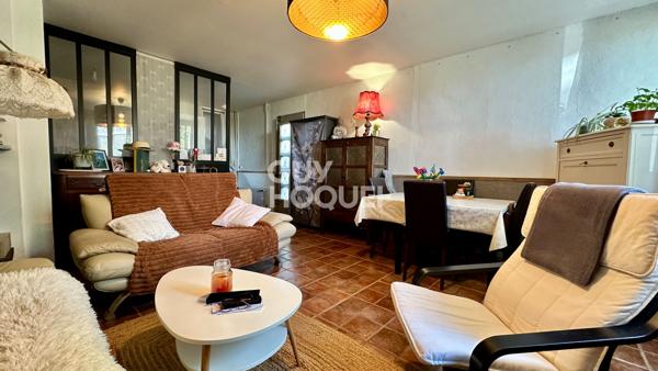 Maison de ville - 3 pièces - 61 m2 - centre bourg