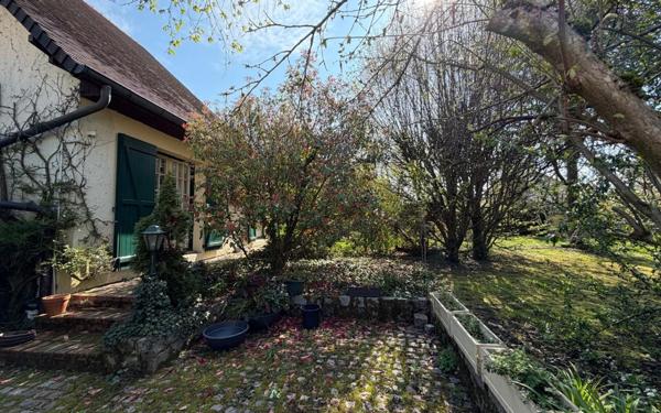 Maison à vendre    7 pièces •  Villecresnes