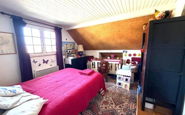 Maison à vendre    7 pièces •  Villecresnes