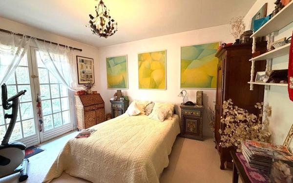 Maison à vendre    7 pièces •  Villecresnes