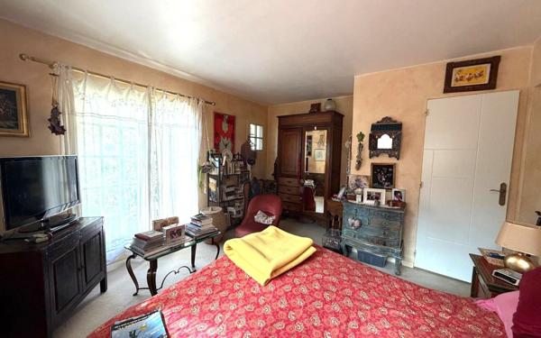 Maison à vendre    7 pièces •  Villecresnes