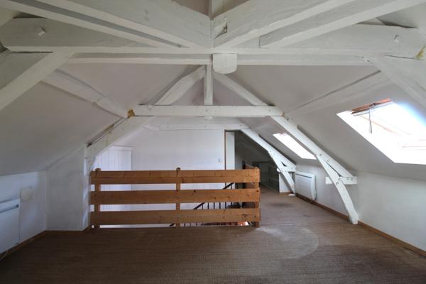 Bazet (65460) Maison avec jardin, garage, pool house et piscine