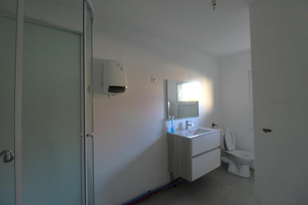 Bazet (65460) Maison avec jardin, garage, pool house et piscine