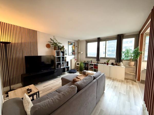 Le Blanc-Mesnil (93150) 2 Pièces avec parking et cave proche futur métro 17