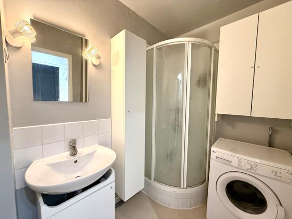 Le Blanc-Mesnil (93150) 2 Pièces avec parking et cave proche futur métro 17