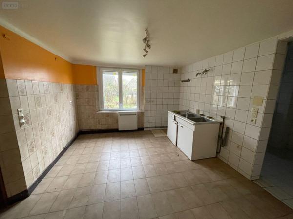 Maison à vendre à Lassay-les-Châteaux en Mayenne (53110), ref : 460