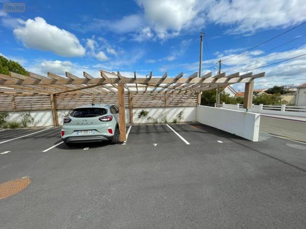 Appartement à vendre à Saint-Hilaire-de-Riez en Vendée (85270), ref : 44007-1720