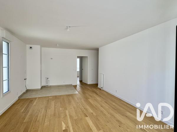 Appartement à vendre 4 pièces 84 m² Suresnes