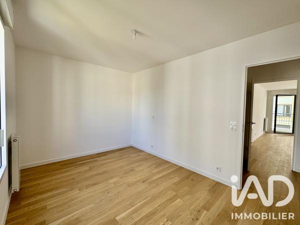 Appartement à vendre 4 pièces 84 m² Suresnes