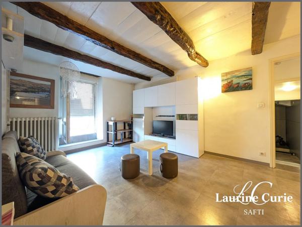 Immeuble entier 383m²