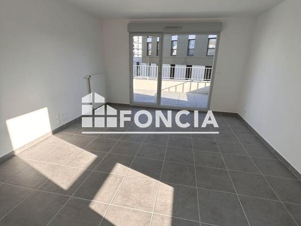 Location Appartement 3 pièces 61.27 m² - RESIDENCE REFLETS JARDIN - 9 RUE ROMY SCHNEIDER Dijon 21000