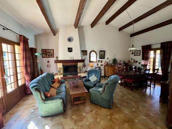 Maison Poulx 6 pièce(s) 158 m2