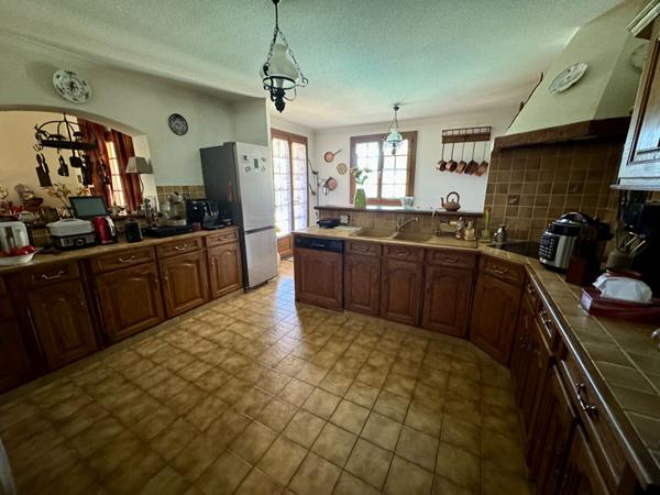 Maison Poulx 6 pièce(s) 158 m2