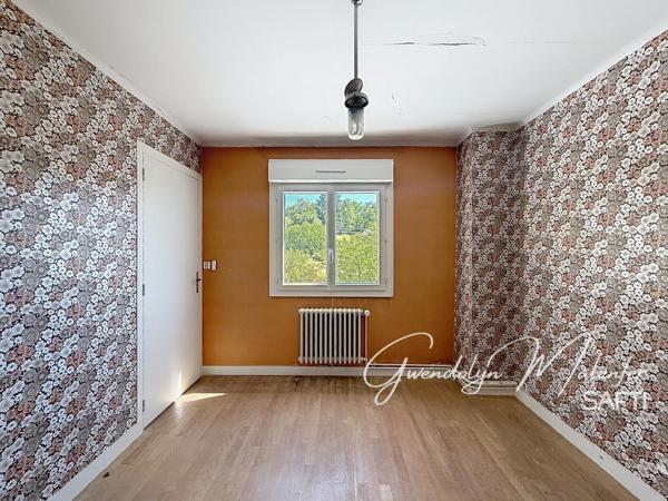 DANS LE CENTRE D'ARBOIS, DECOUVREZ CETTE MAISON ...