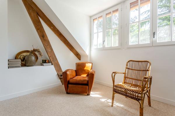 GRADIGNAN - Belle propriété de 231 m² aux belles prestations anciennes conservées