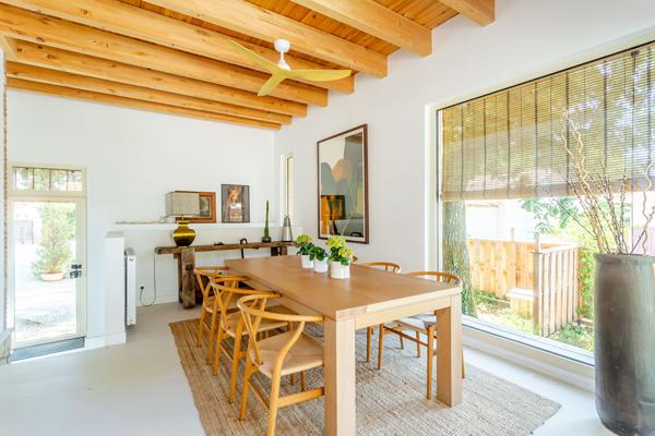 GRADIGNAN - Belle propriété de 231 m² aux belles prestations anciennes conservées