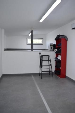 Vente Murs Local Commercial(Libre) - Potentiel Mixte Habitation/Commerce - Brionne (27800). Prix HAI : 120 990