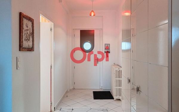 Maison à vendre    5 pièces •  Montluçon