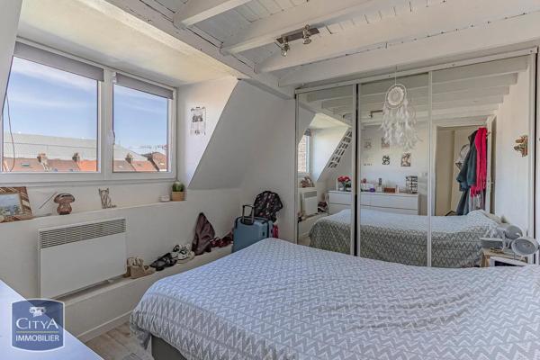 Appartement à louer 2 pièces 41.59m² Lille (59000)
