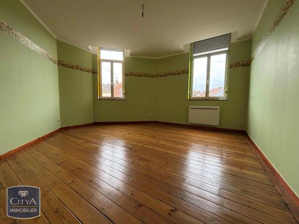 Appartement à louer 3 pièces 60m² Cambrai (59400)