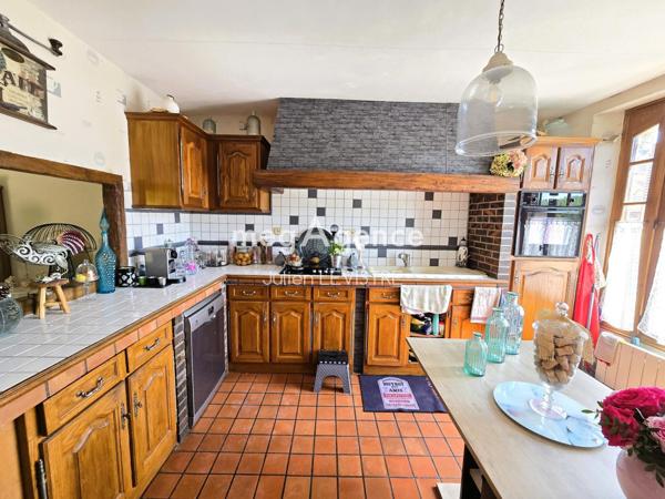 Maison à GALLARDON, 28320 - 6 pièces 180m²