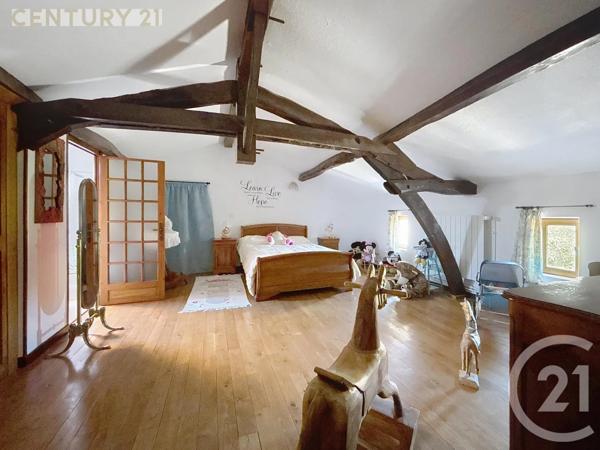 Maison à vendre  6 pièces - 197,80 m 2   MONTPON MENESTEROL  - 24