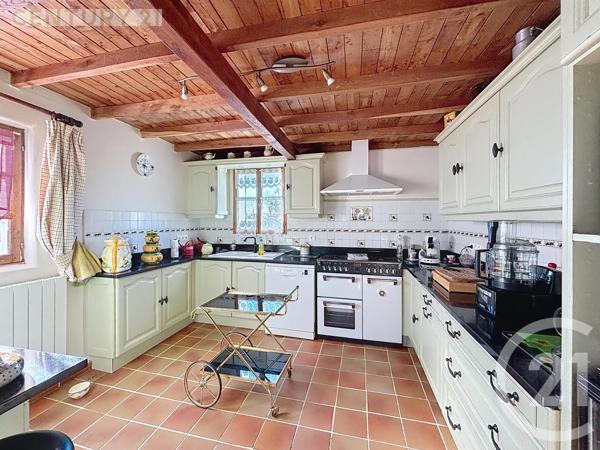 Maison à vendre  6 pièces - 197,80 m 2   MONTPON MENESTEROL  - 24