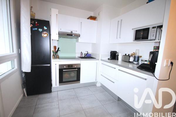 Appartement à vendre 3 pièces 56 m² Sainte-Geneviève-des-Bois