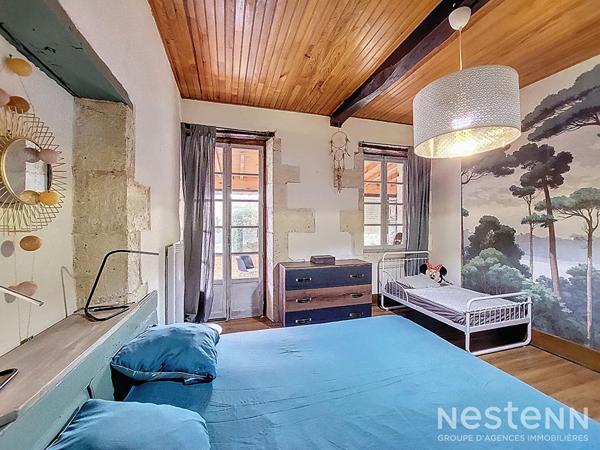 A Vendre Maison en pierre rénovée de 98 m² avec véranda et jardin non attenant à Roquepine