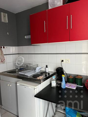 Neuville de Poitou appartement 2 pièces 48 m2