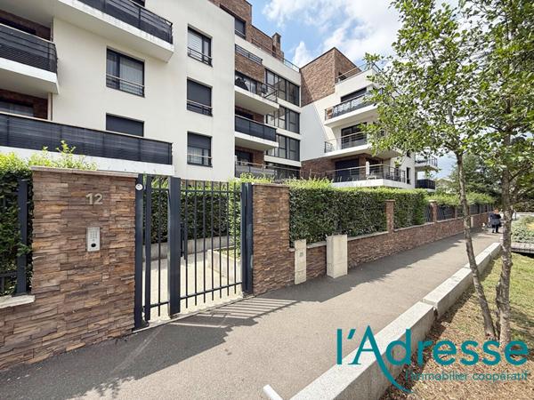 Appartement à louer MEUBLE Noisy Le Grand 2 pièces