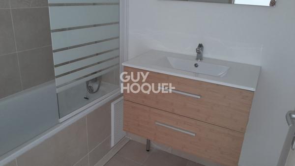 T4 A VENDRE SAINT DENIS RUE DU GENERAL DE GAULLE Rénové