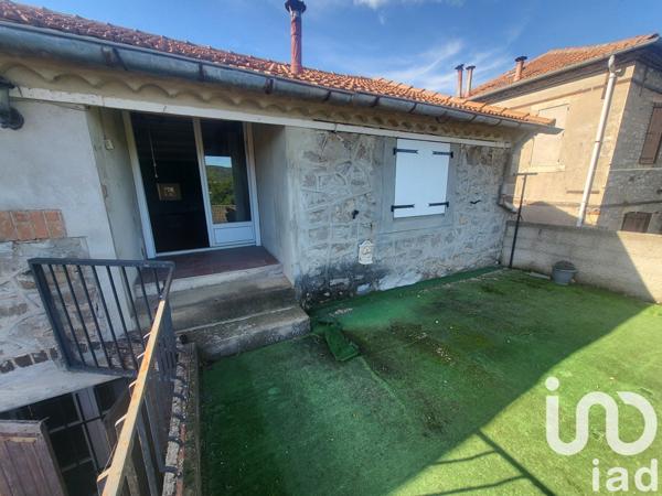 Maison 7 pièces de 180 m² à Saint-Martin-de-Valgalgues (30520)