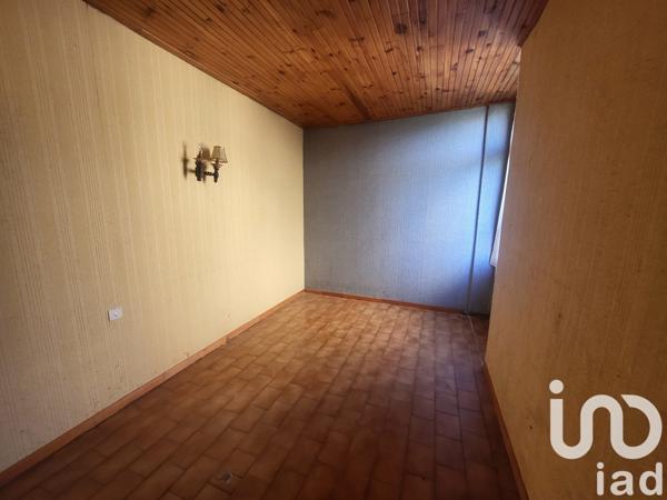 Maison 7 pièces de 180 m² à Saint-Martin-de-Valgalgues (30520)