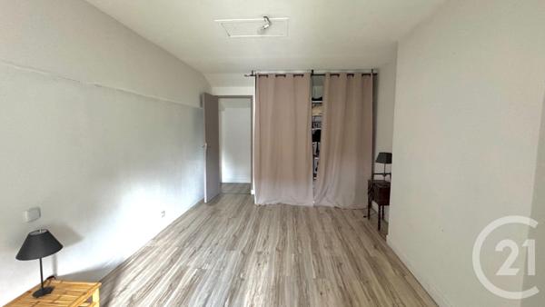 Maison à vendre  6 pièces - 171 m2 CHANIERS - 17