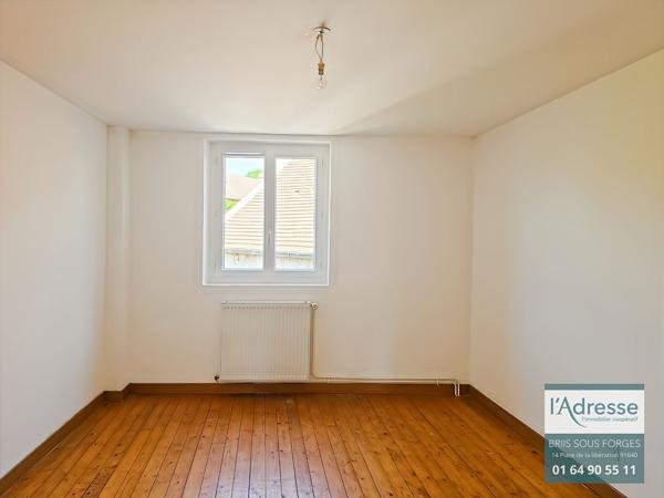 Maison de ville à louer à Briis Sous Forges 3 pièces 63.40 m2