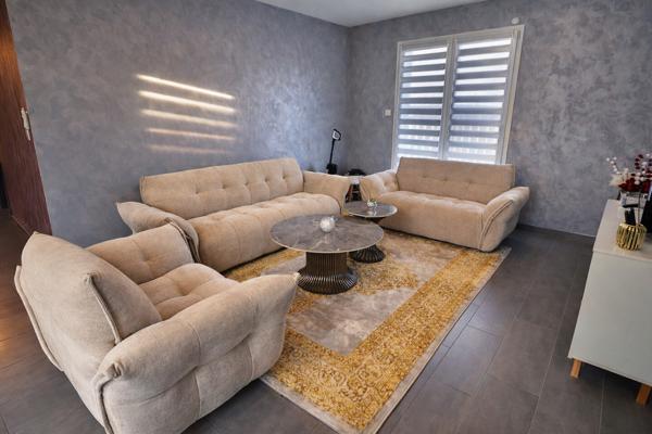 Superbe T6 en rez-de-jardin avec garage et terrasse