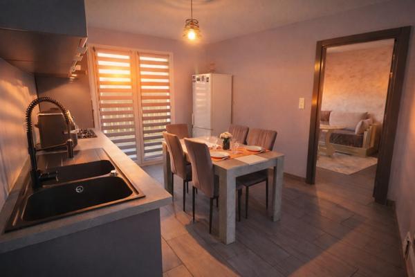 Superbe T6 en rez-de-jardin avec garage et terrasse