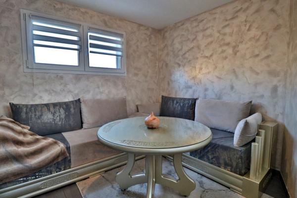 Superbe T6 en rez-de-jardin avec garage et terrasse