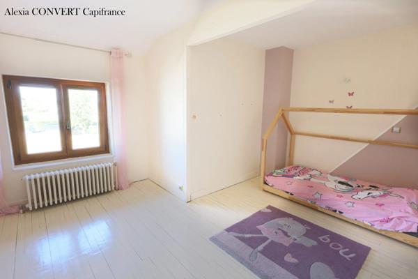 Ferme Rénovée à vendre 6 pièces 249m² SAINT DENIS LES BOURG (01)