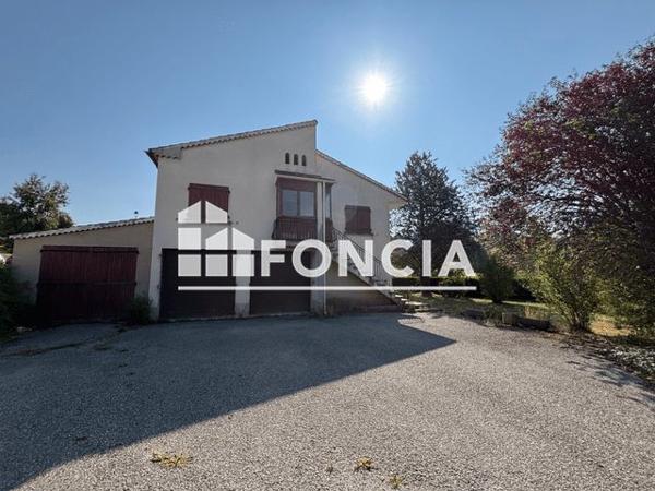 À vendre Maison 6 pièces 142 m² - Barrême 04330