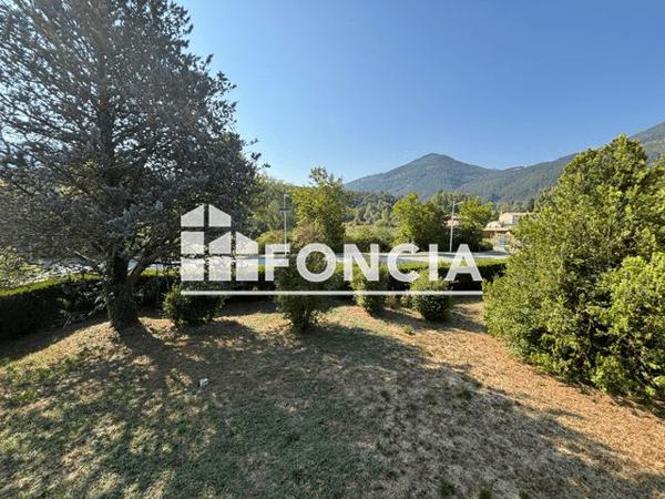 À vendre Maison 6 pièces 142 m² - Barrême 04330